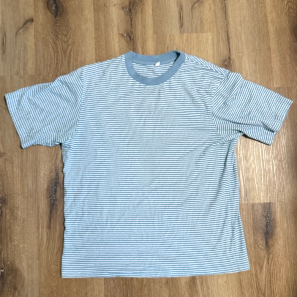Uniqlo Light Blue Striped Short Sleeve Tee
